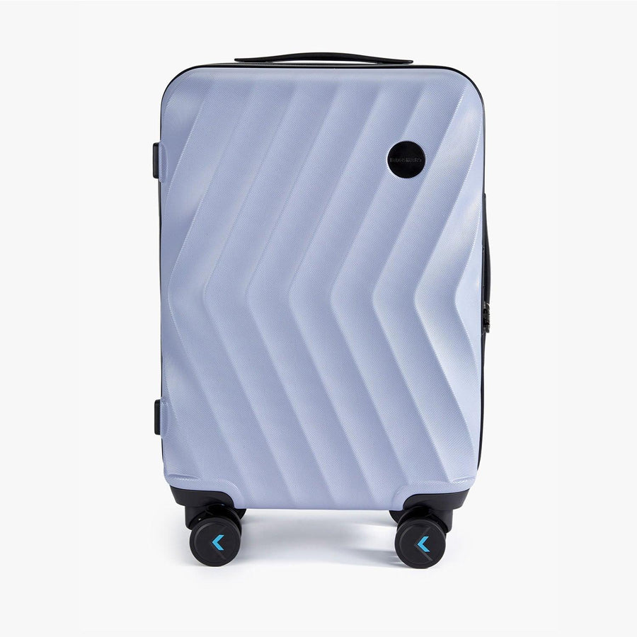 Globetrotter 20" Hardside Rolling Carry-on Stylish Suitcase - BAGSMART