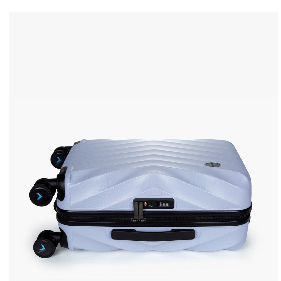 Globetrotter 20" Hardside Rolling Carry-on Stylish Suitcase - BAGSMART