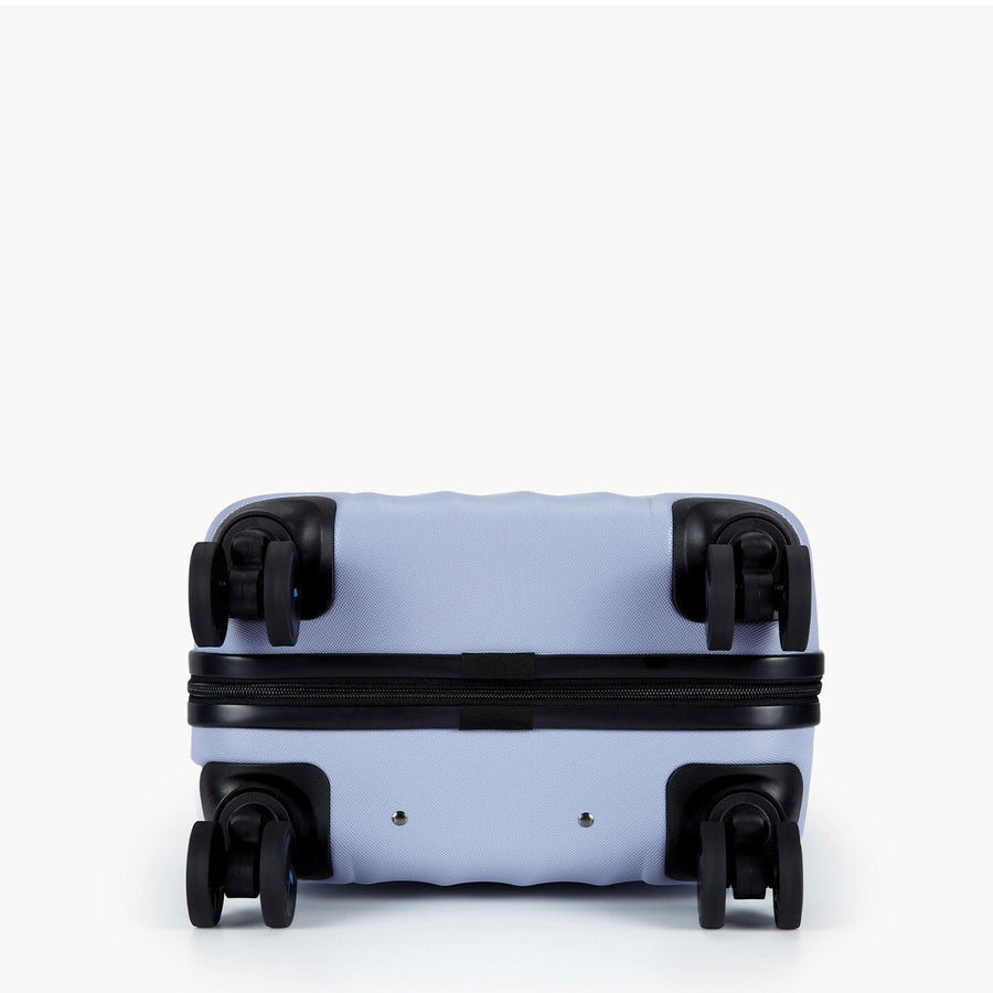 Globetrotter 20" Hardside Rolling Carry-on Stylish Suitcase - BAGSMART