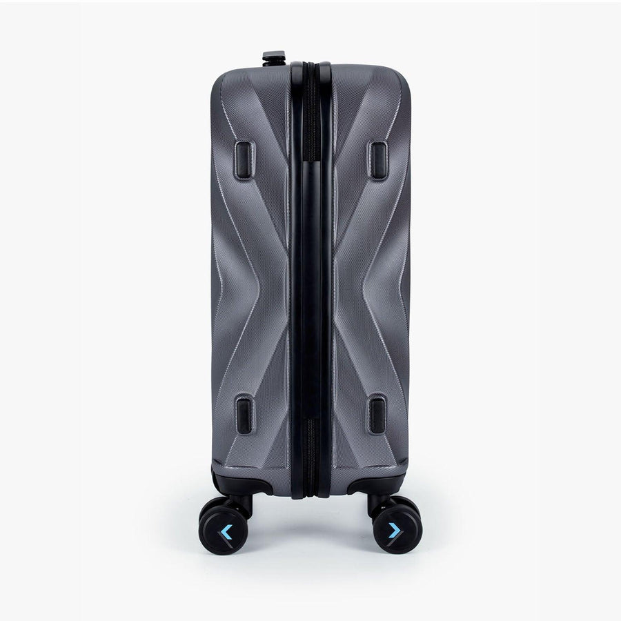 Globetrotter 20" Hardside Rolling Carry-on Stylish Suitcase - BAGSMART