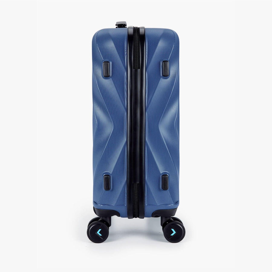 Globetrotter 20" Hardside Rolling Carry-on Stylish Suitcase - BAGSMART