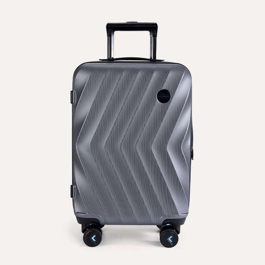 Globetrotter 20" Hardside Rolling Carry-on Stylish Suitcase - BAGSMART