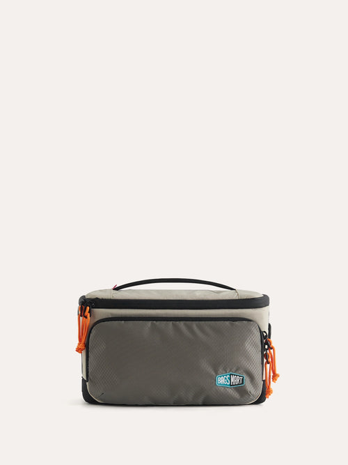 Blast 4.5L Hanging Toiletry Bag