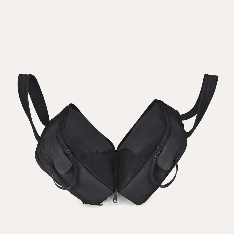 Crush Hanging Toiletry Bag