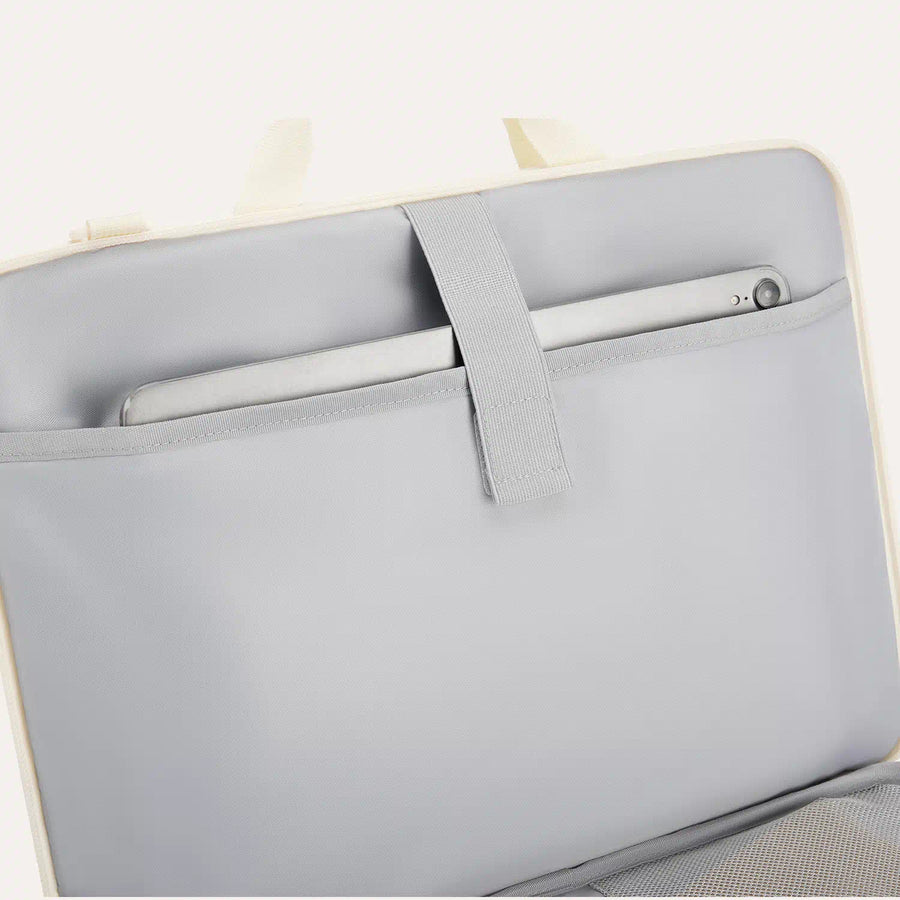 Bubble 15.6" Laptop Sleeve Pro